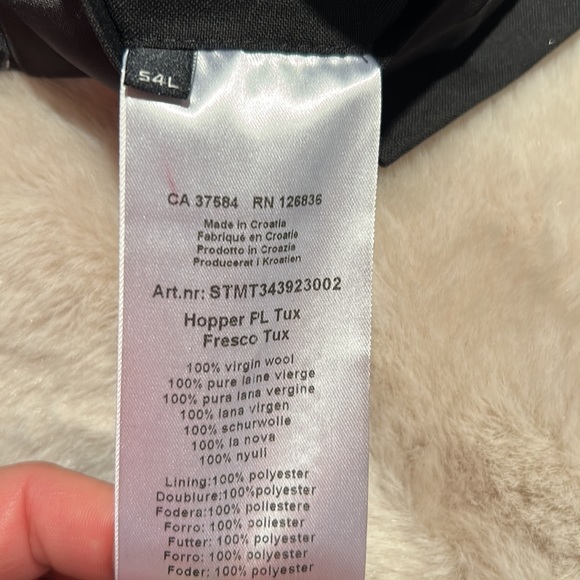 NWOT- J. LINDEBERG Black Tux - - Picture 9 of 16